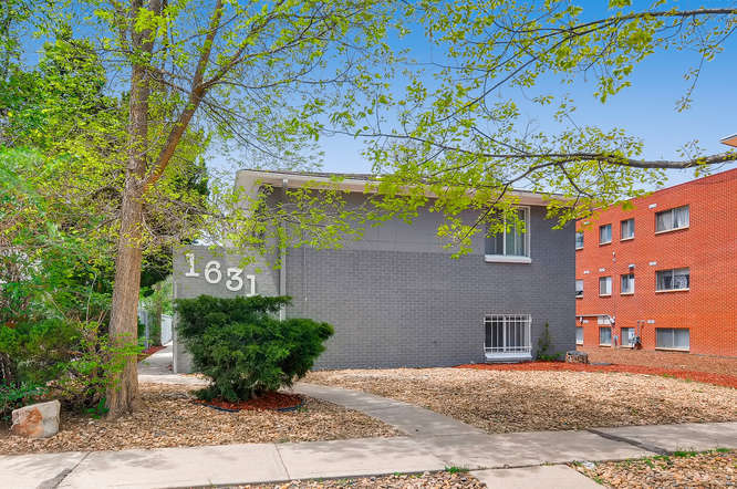 1631 Clinton St, Aurora, CO for Sale