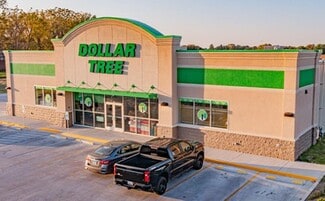 Bondurant, IA Storefront Retail/Office - 900 Cove St SE