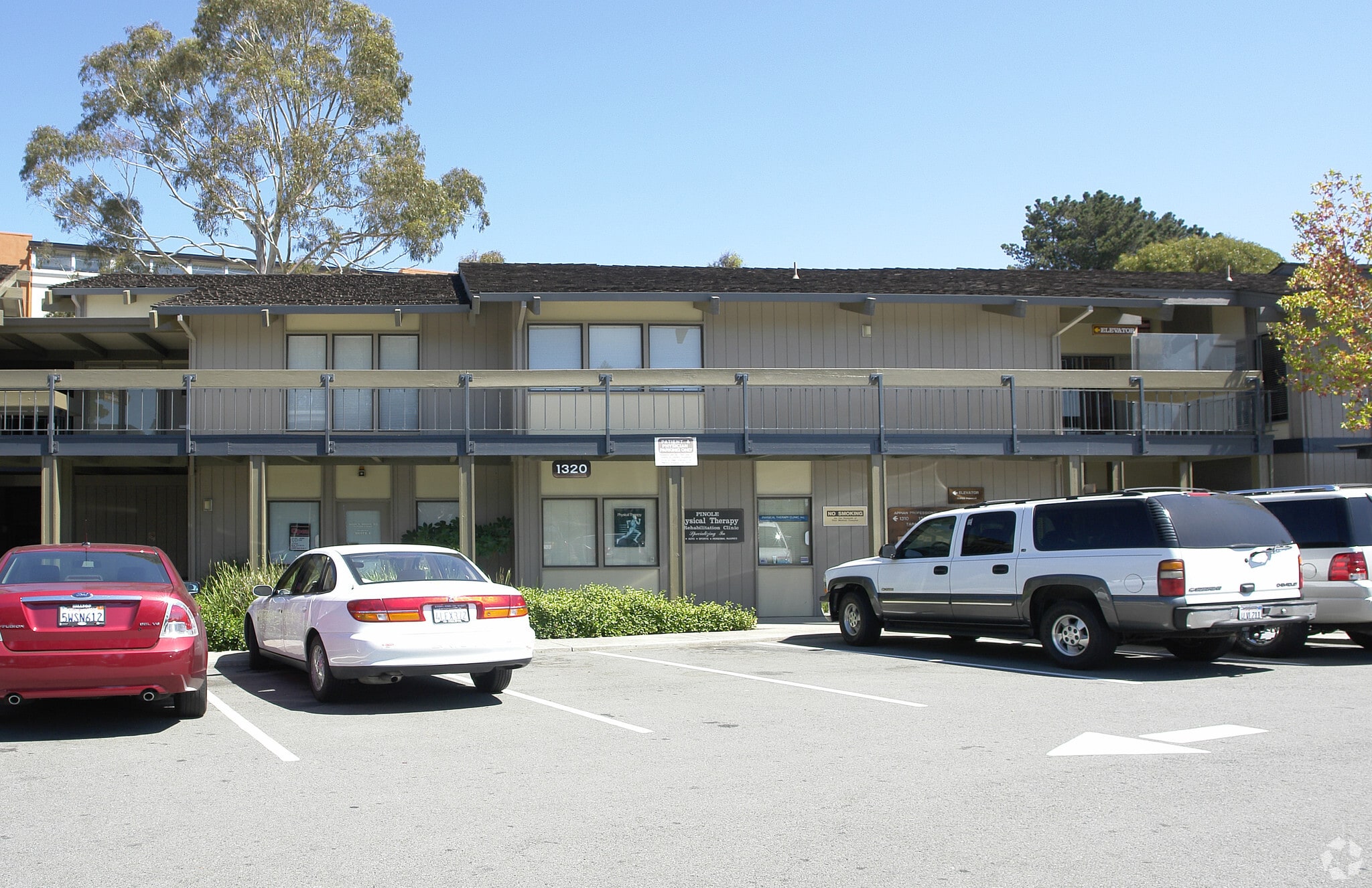 1320 Tara Hills Dr, Pinole, CA for Sale