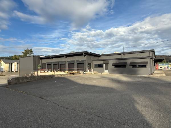 15509 Main St E, Sumner, WA for Rent