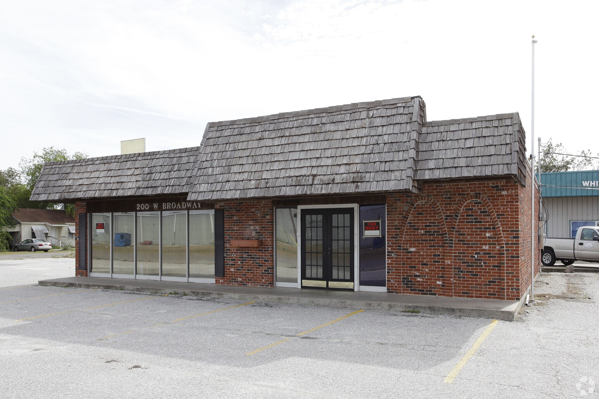 200 W Broadway Ave, Portland, TX for Rent
