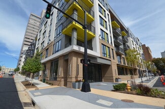 Winston-Salem, NC Retail - 501 W 4th St