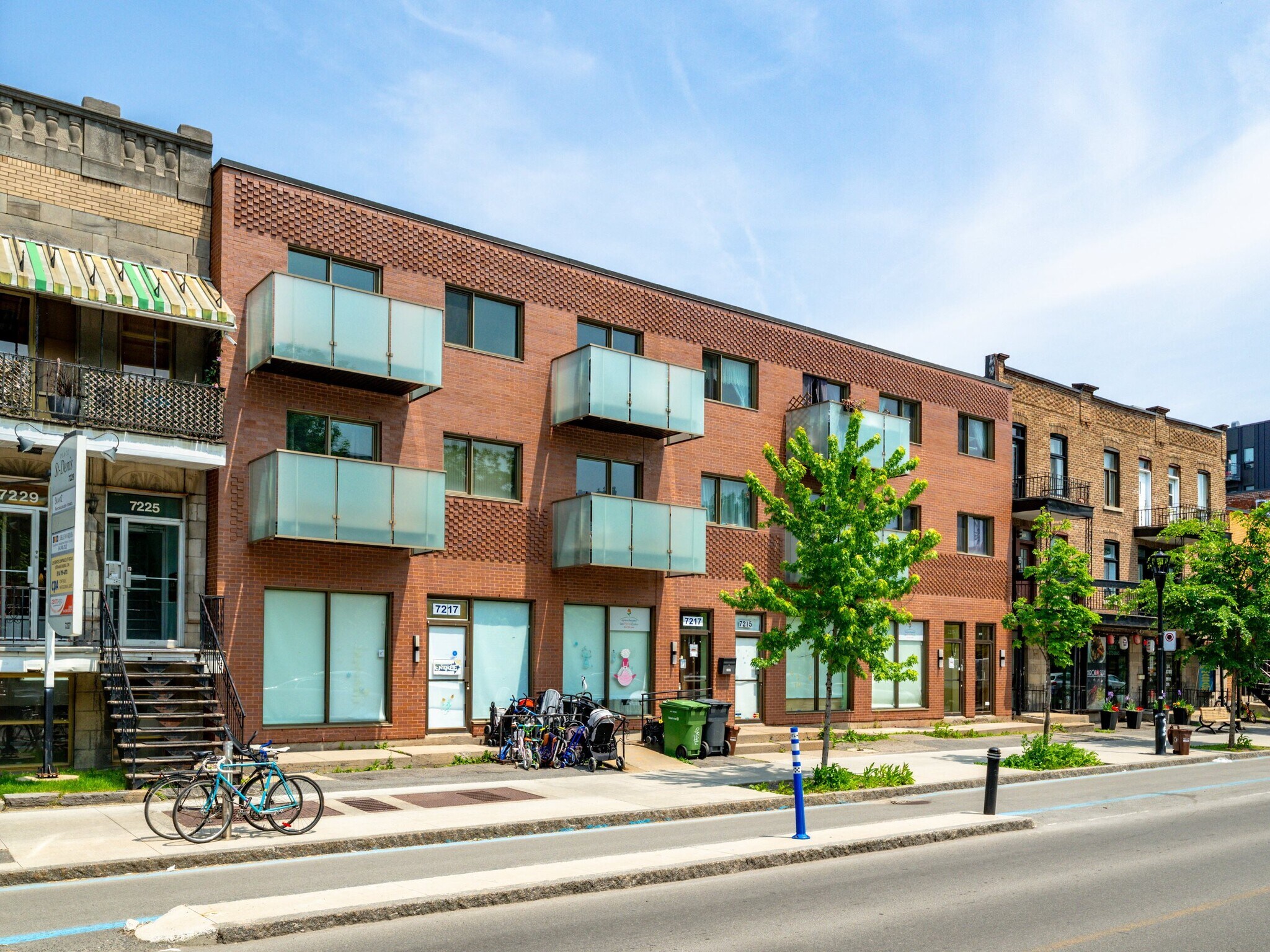 7211-7219 Saint-Denis, Montréal, QC for Sale