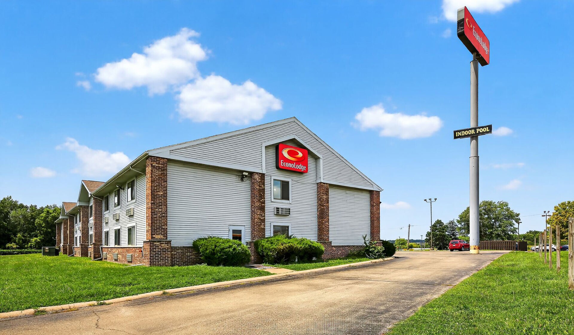 2200 N Main St, Princeton, IL for Sale