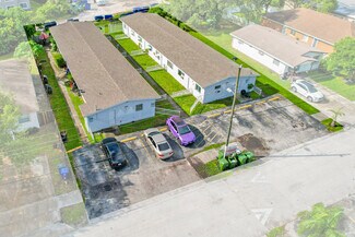 Hallandale Beach, FL Apartments - 831-835 NW 7th St