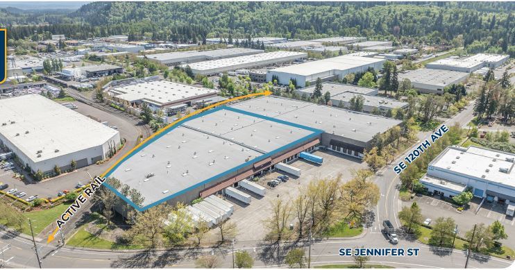 12100 SE Jennifer St, Clackamas, OR for Rent