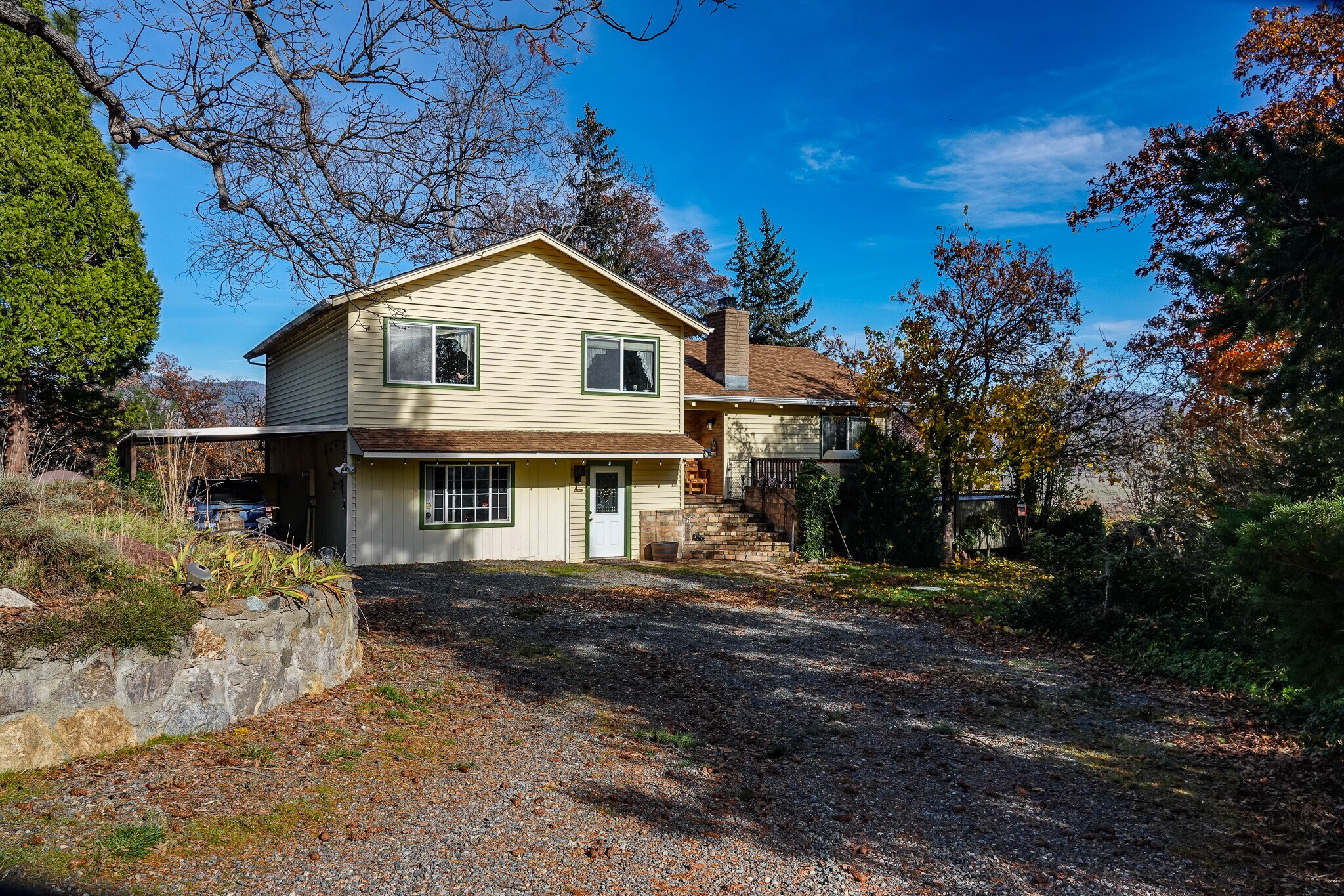 9945 CA-3, Fort Jones, CA for Sale