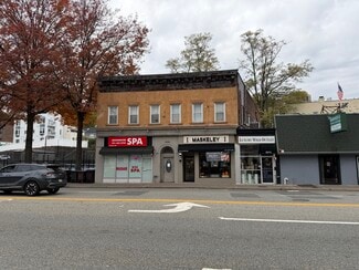 Edgewater, NJ Storefront - 934 River Rd