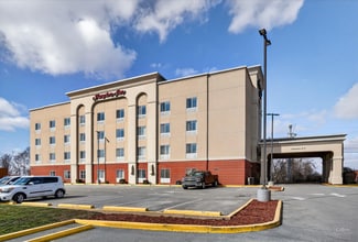 Monaca, PA Hospitality - 202 Fairview Dr