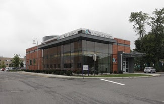 Port Jefferson, NY Office/Retail - 68 N Country Rd