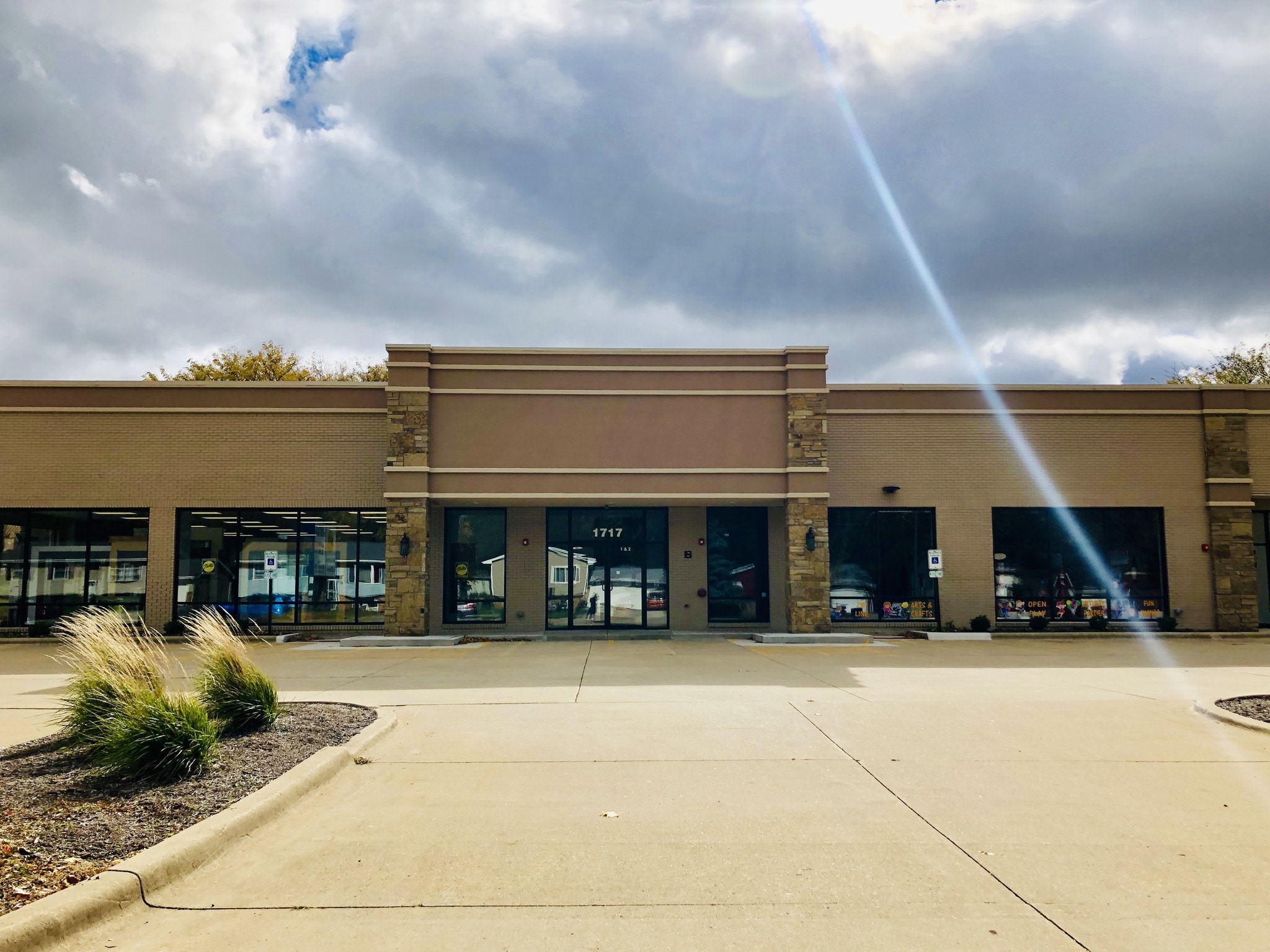 1717 Fort Jesse Rd, Normal, IL for Rent