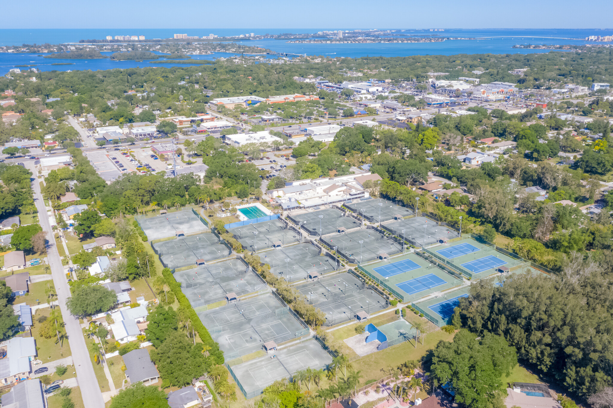2170 Robinhood St, Sarasota, FL for Rent