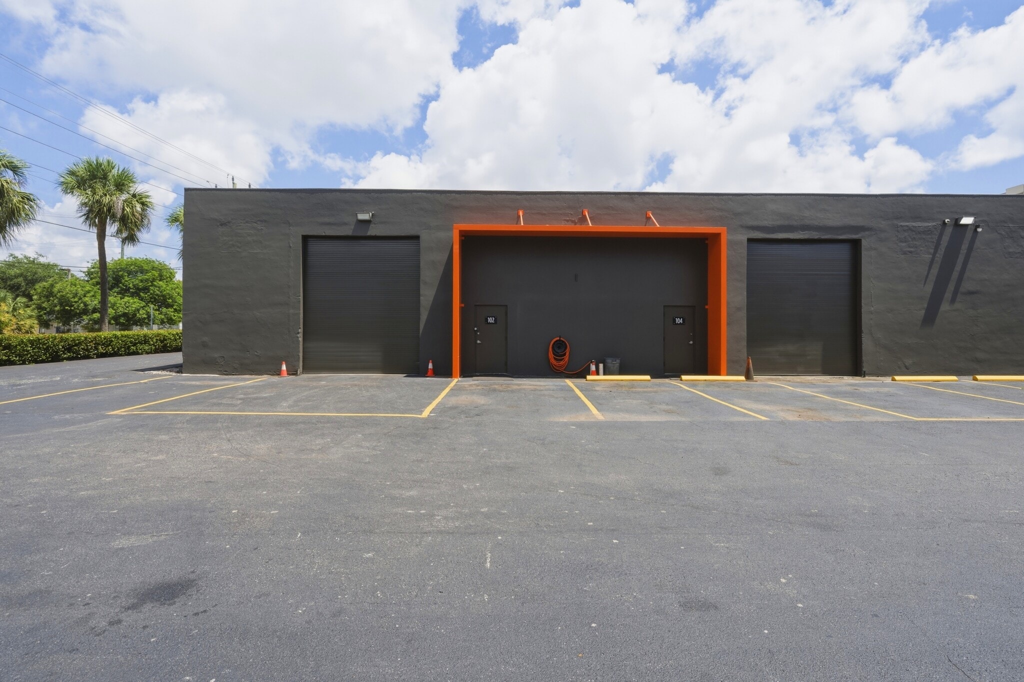 2968 Ravenswood Rd, Fort Lauderdale, FL for Rent