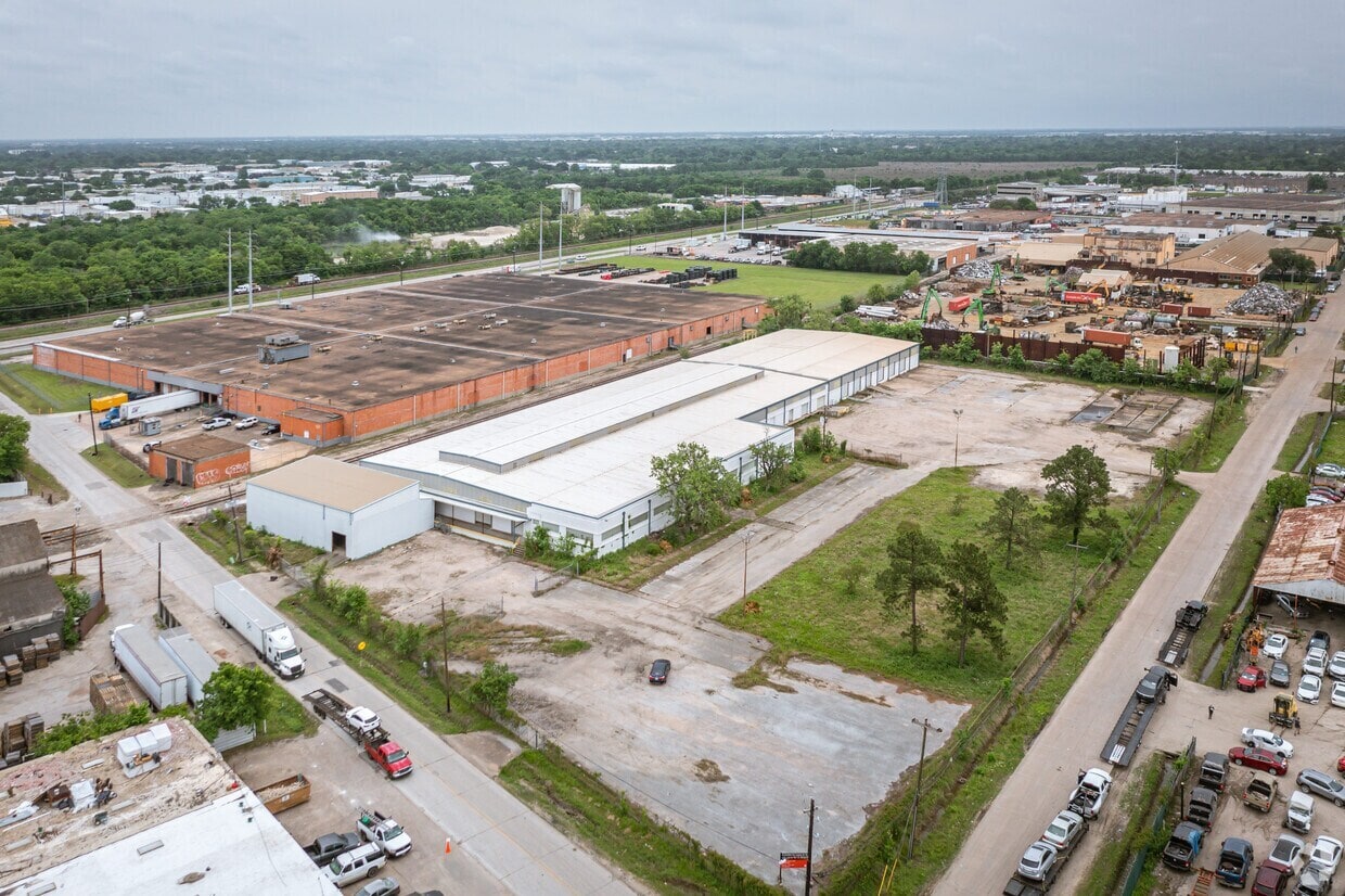 6603 Kirbyville St, Houston, TX for Sale