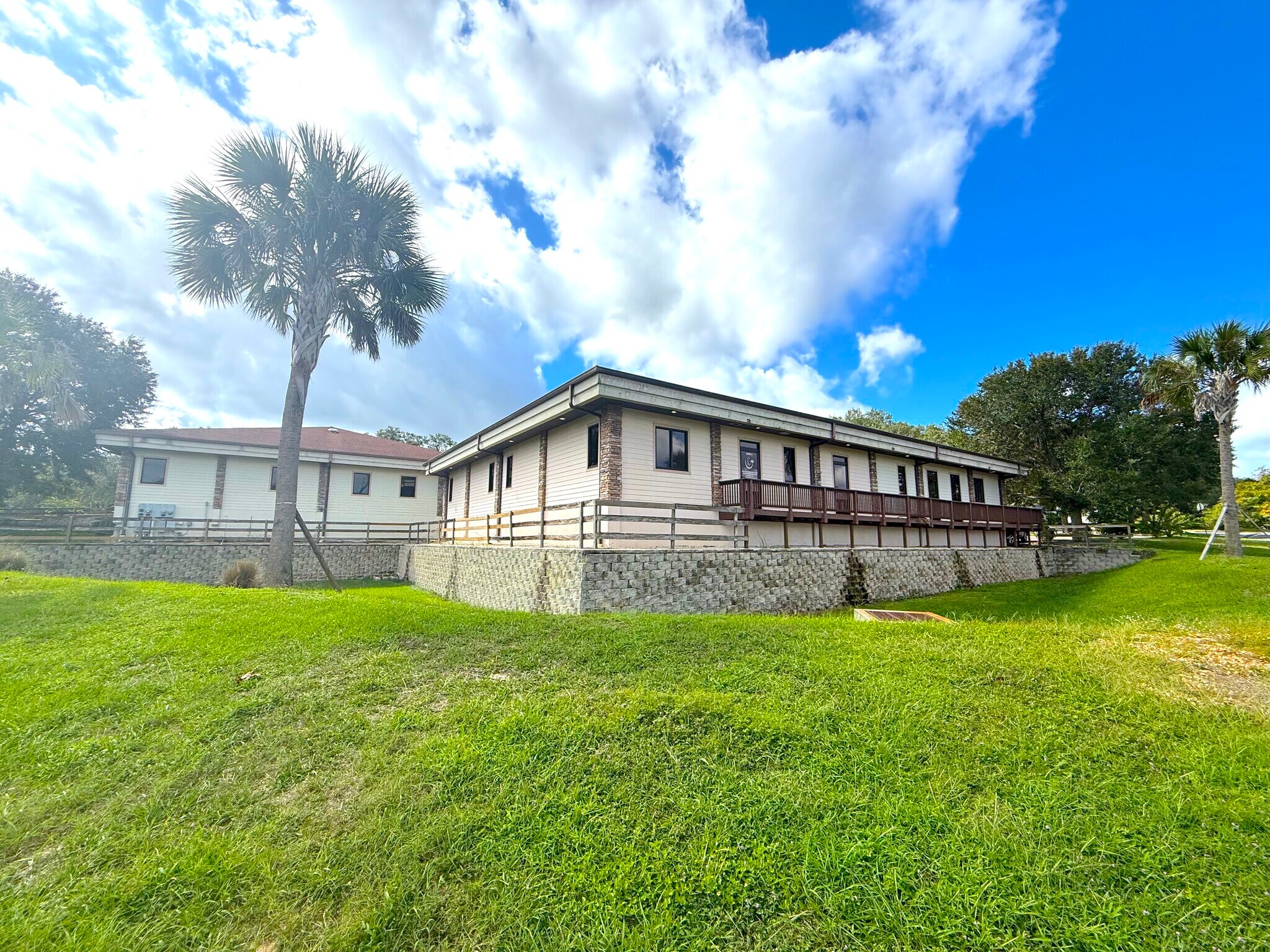 301 Skyline Dr, Lady Lake, FL for Rent