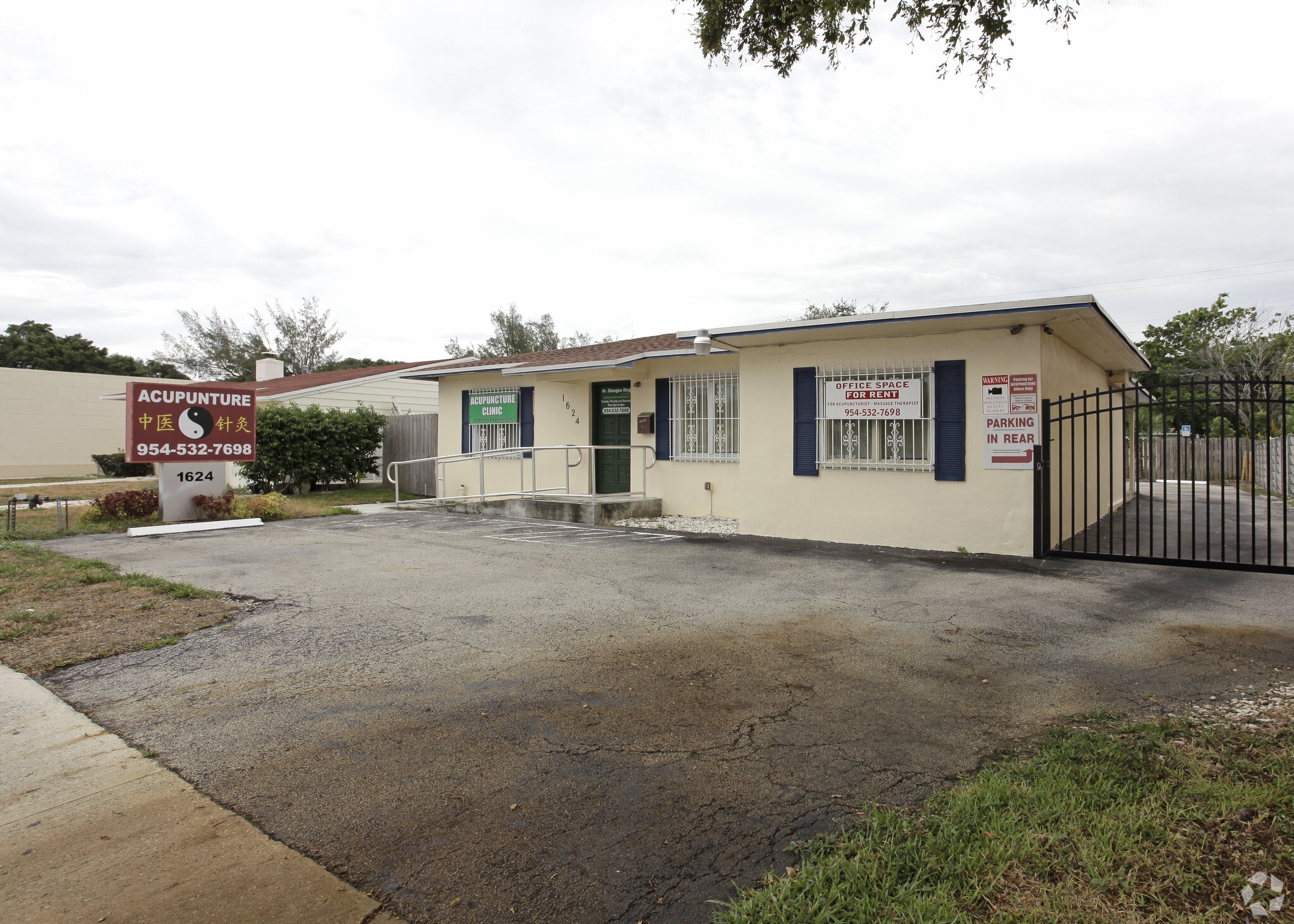 1624 E Atlantic Blvd, Pompano Beach, FL for Sale