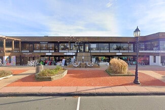 Montauk, NY Restaurant - 716 Montauk Hwy