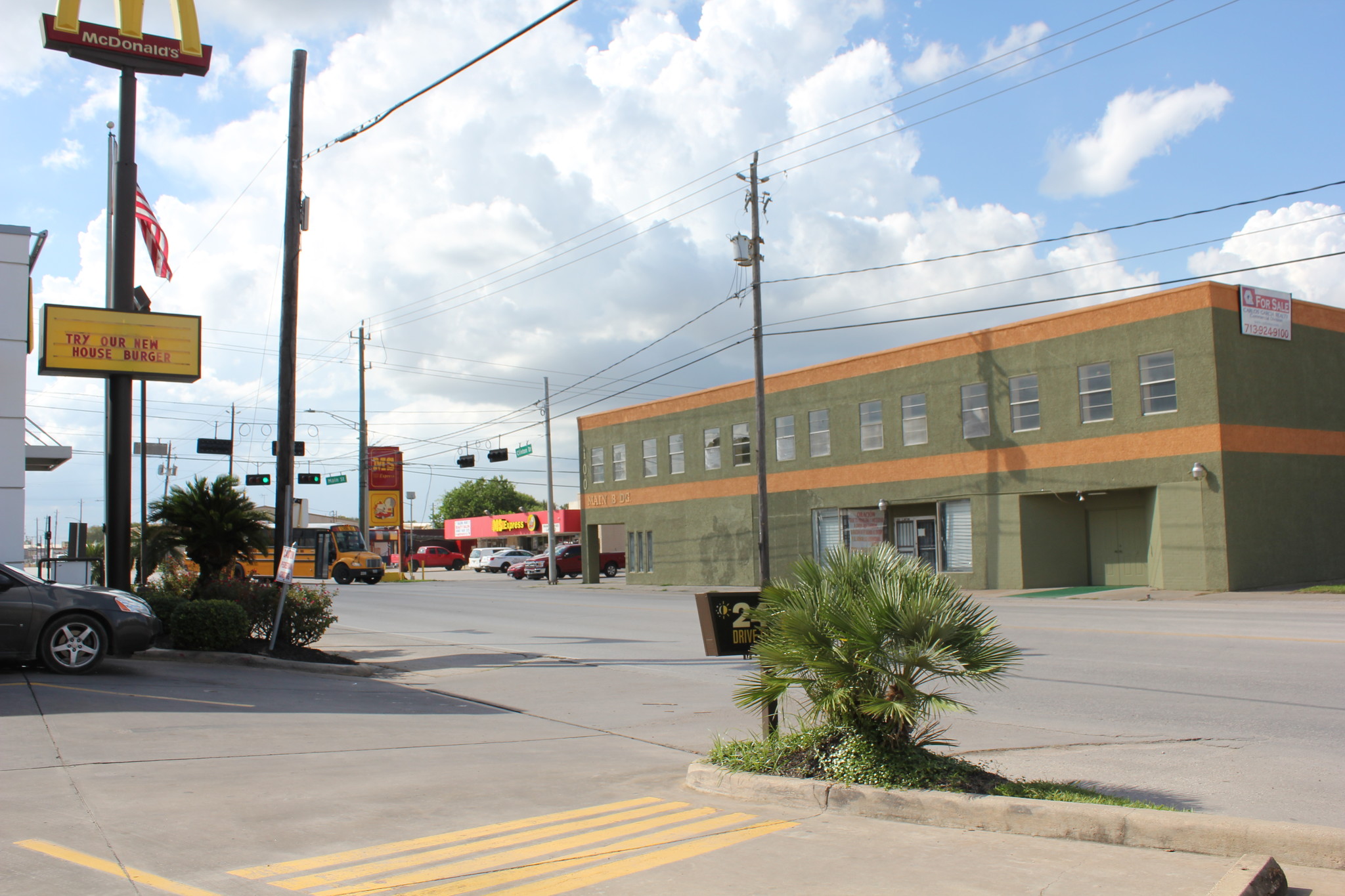 100 N Main St, Galena Park, TX for Sale