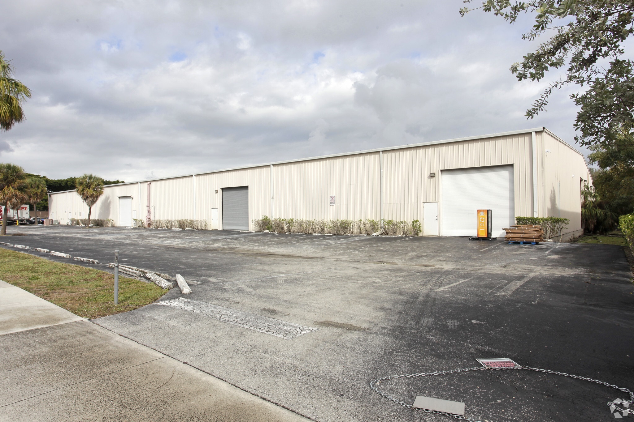198 Lock Rd, Deerfield Beach, FL for Rent