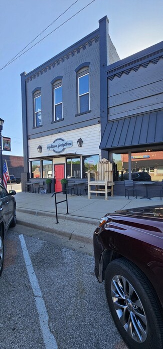 Coweta, OK Storefront - 124 S Broadway St