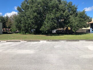 1108 BLOOMINGDALE AVE  