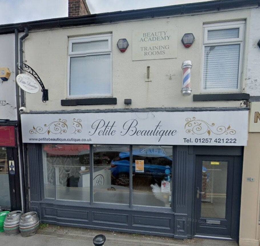 14 High St, Wigan, LAN for Rent