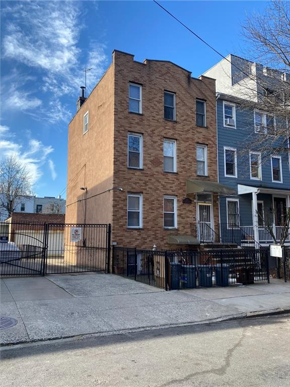 180 12th St, Brooklyn, NY for Sale