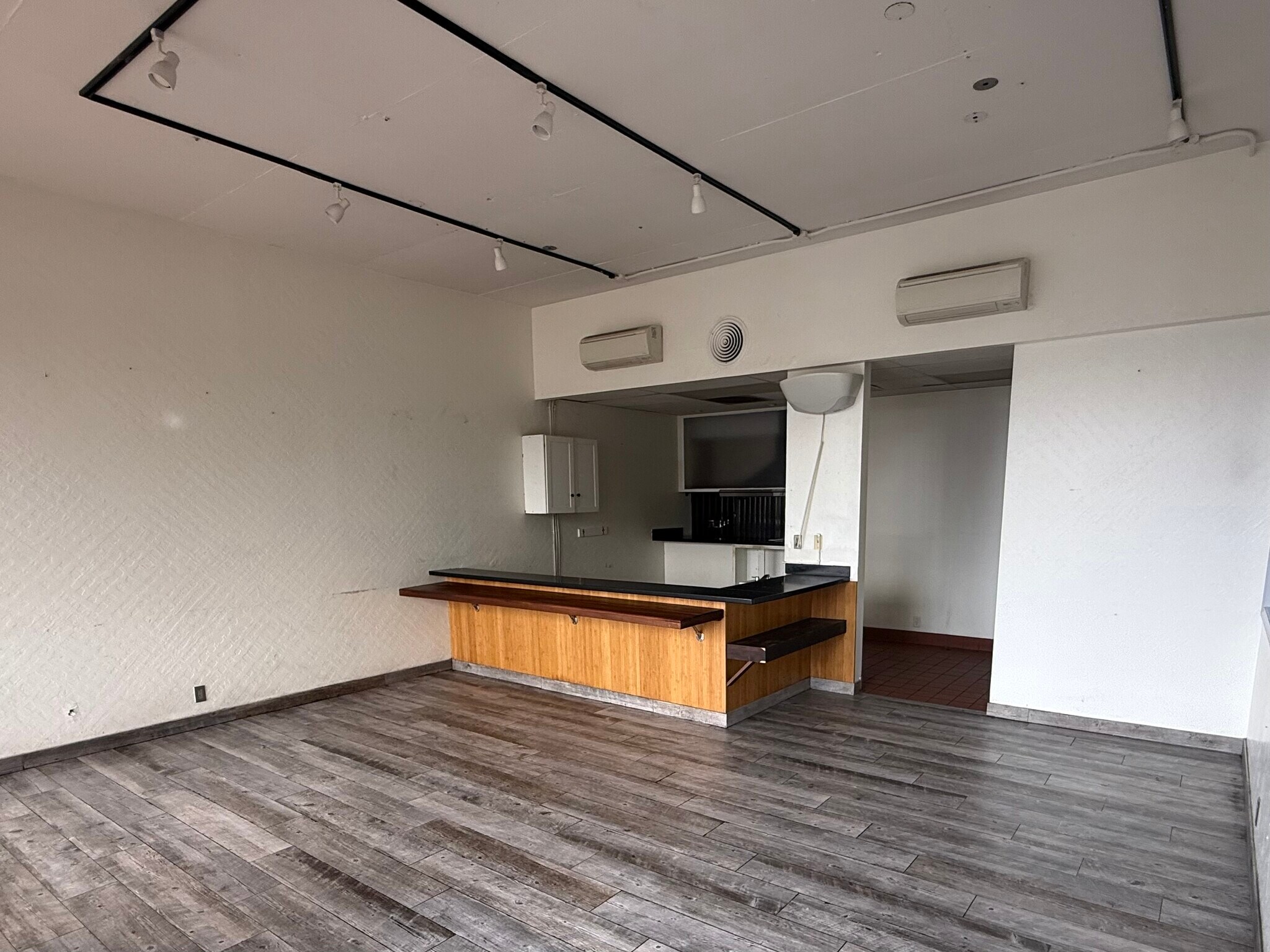 75-5742 Kuakini Hwy, Kailua Kona, HI for Rent
