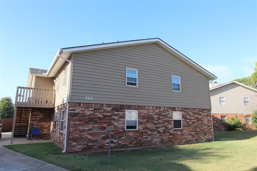 312 Chalmette Dr, Norman, OK for Sale