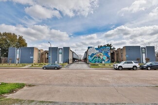 Houston, TX Apartments - 9707 Timberside Dr