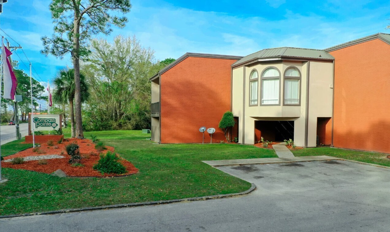 4100 Chicot St, Pascagoula, MS for Sale