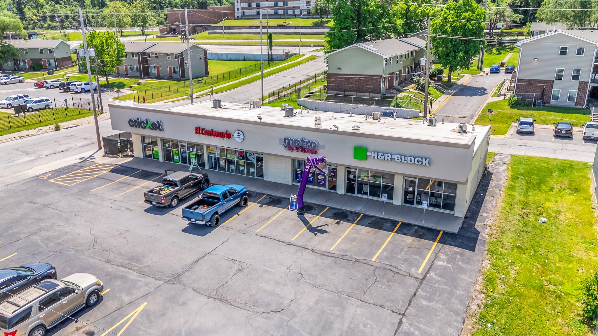2201 Metropolitan Ave, Kansas City, KS for Sale