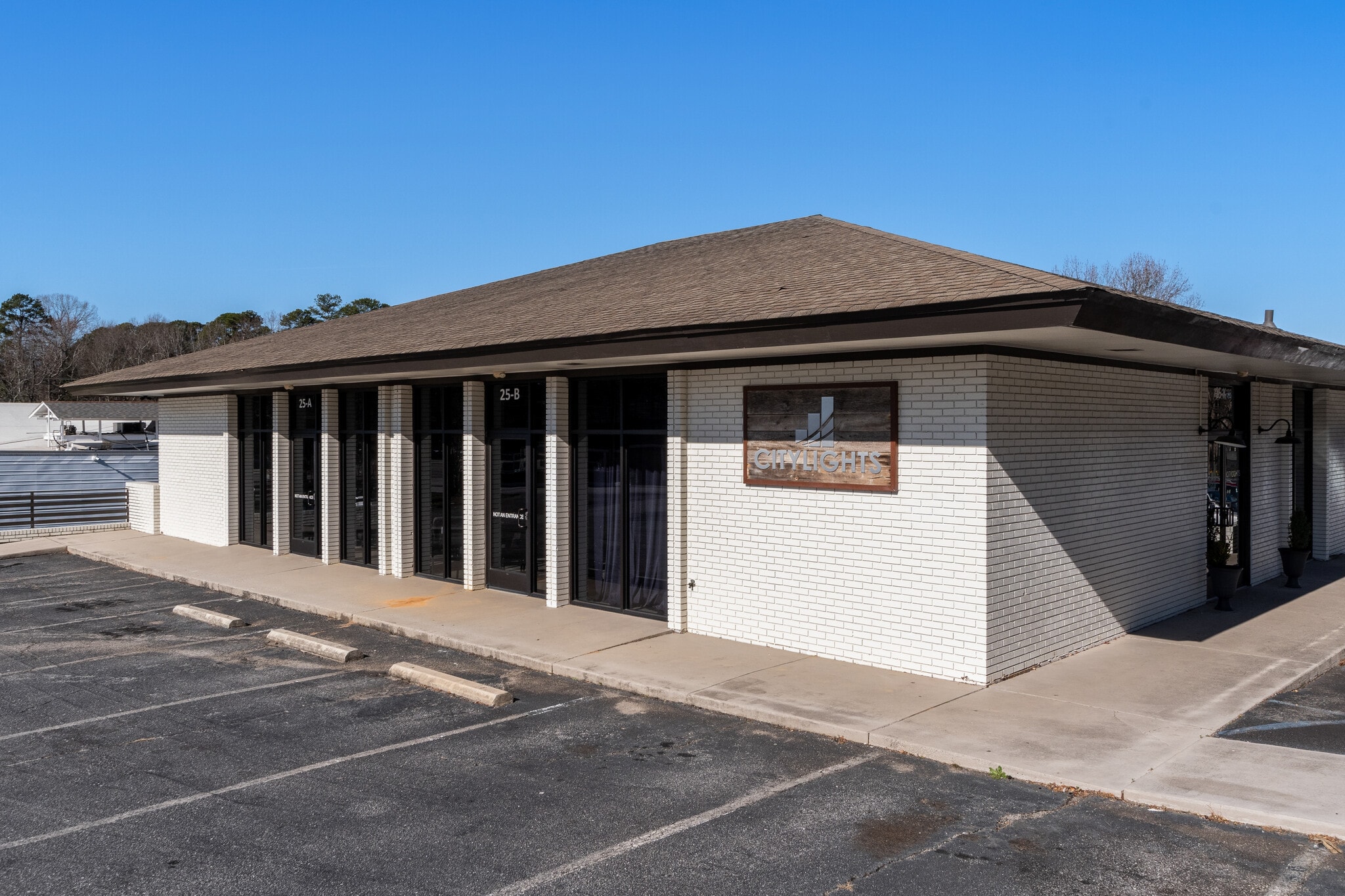 25 Sweetbriar Rd, Greenville, SC for Rent