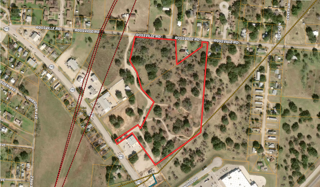 000 Rosssville, Devine, TX for Sale