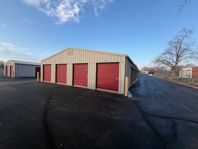 , Kenosha, WI for Sale