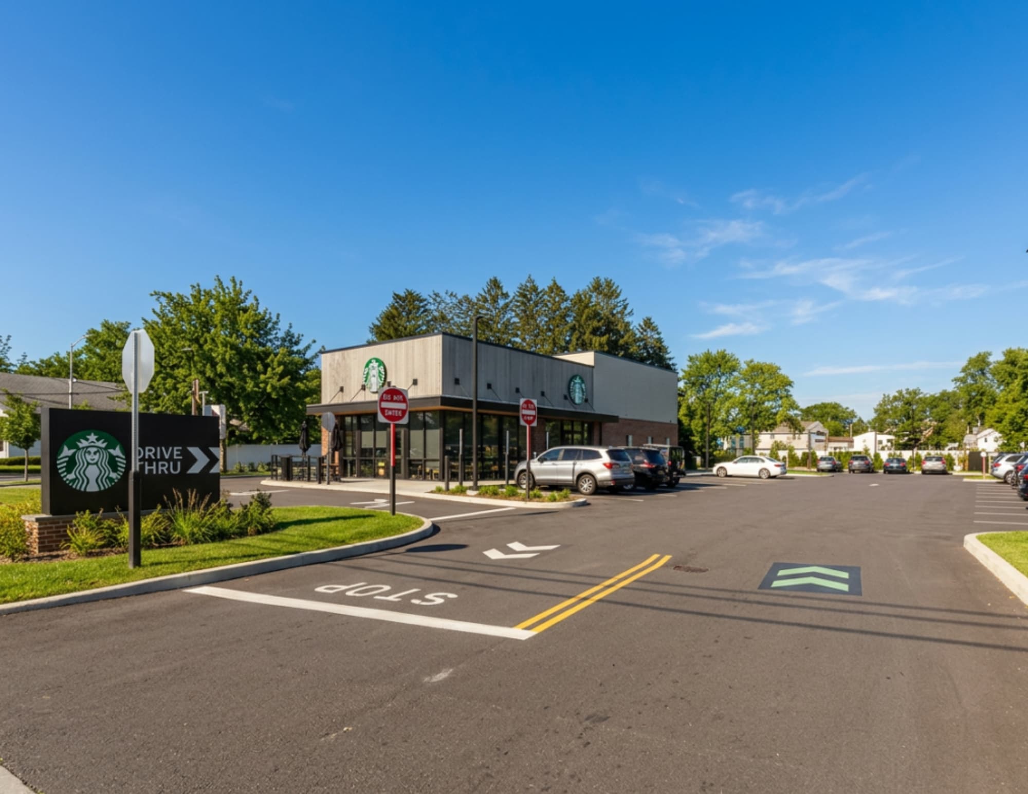 2061 Jericho Tpke, Commack, NY for Sale