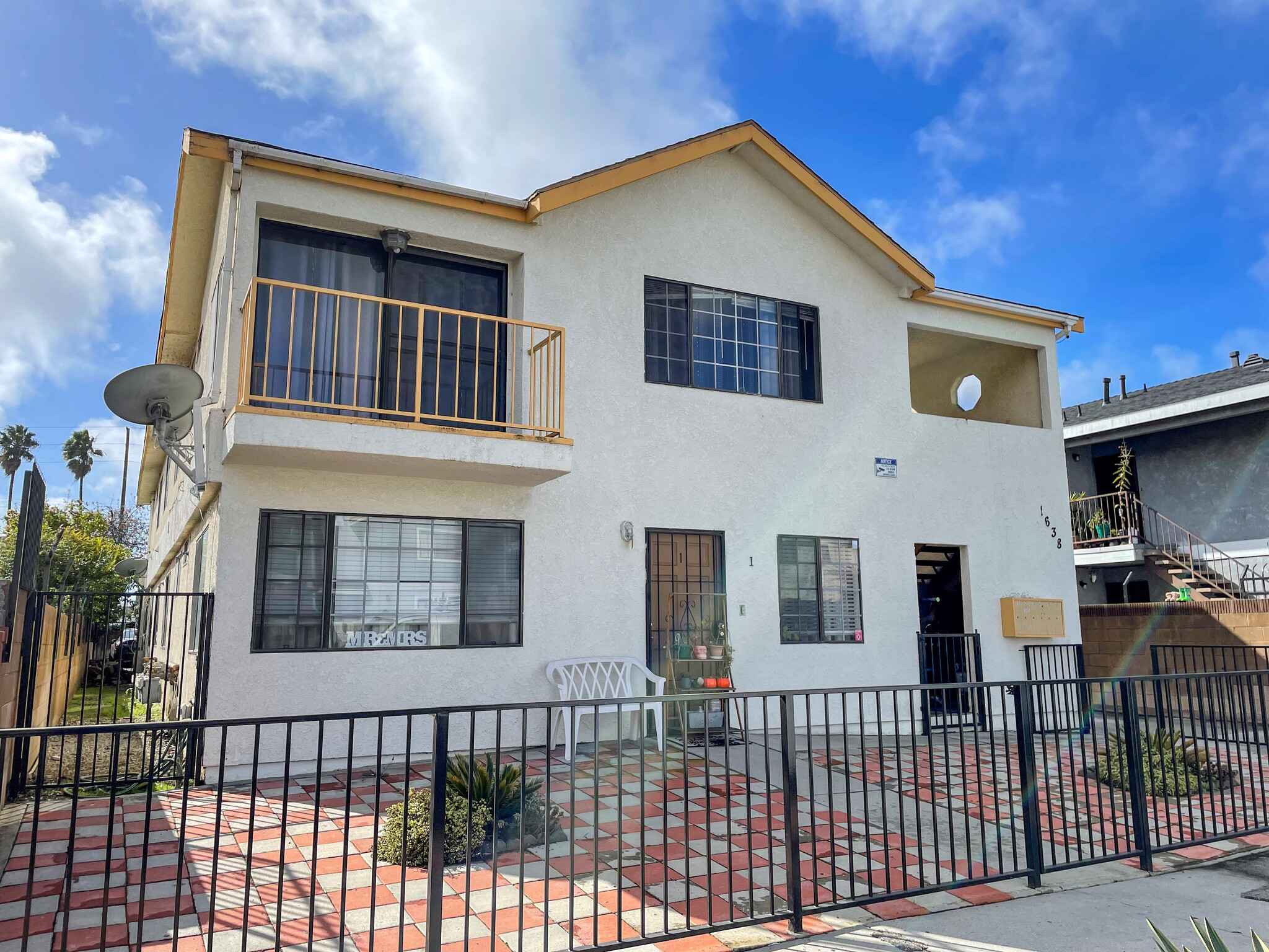 1638 W 207th St, Torrance, CA for Sale