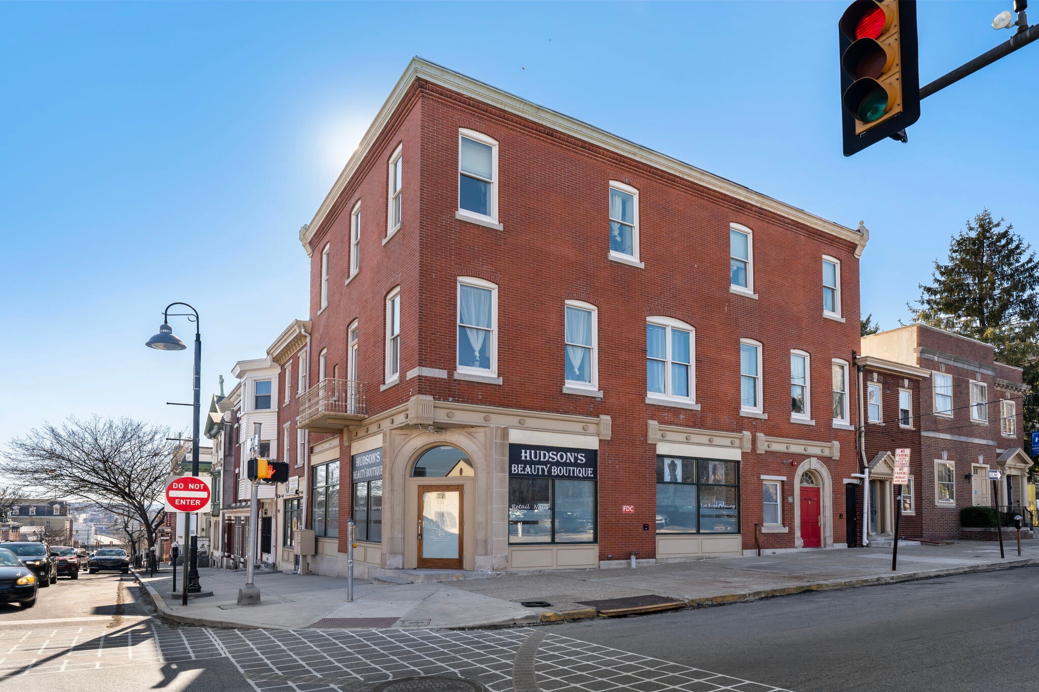 423-425 DeKalb St, Norristown, PA for Sale