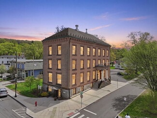 Canton, CT Loft/Creative Space - 10 Front St