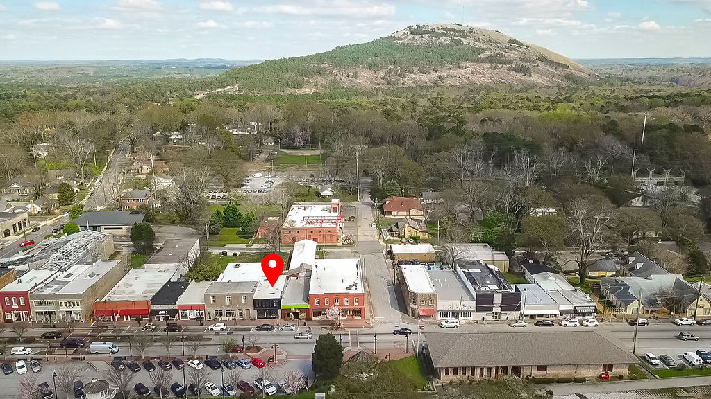 941 Main St, Stone Mountain, GA for Rent