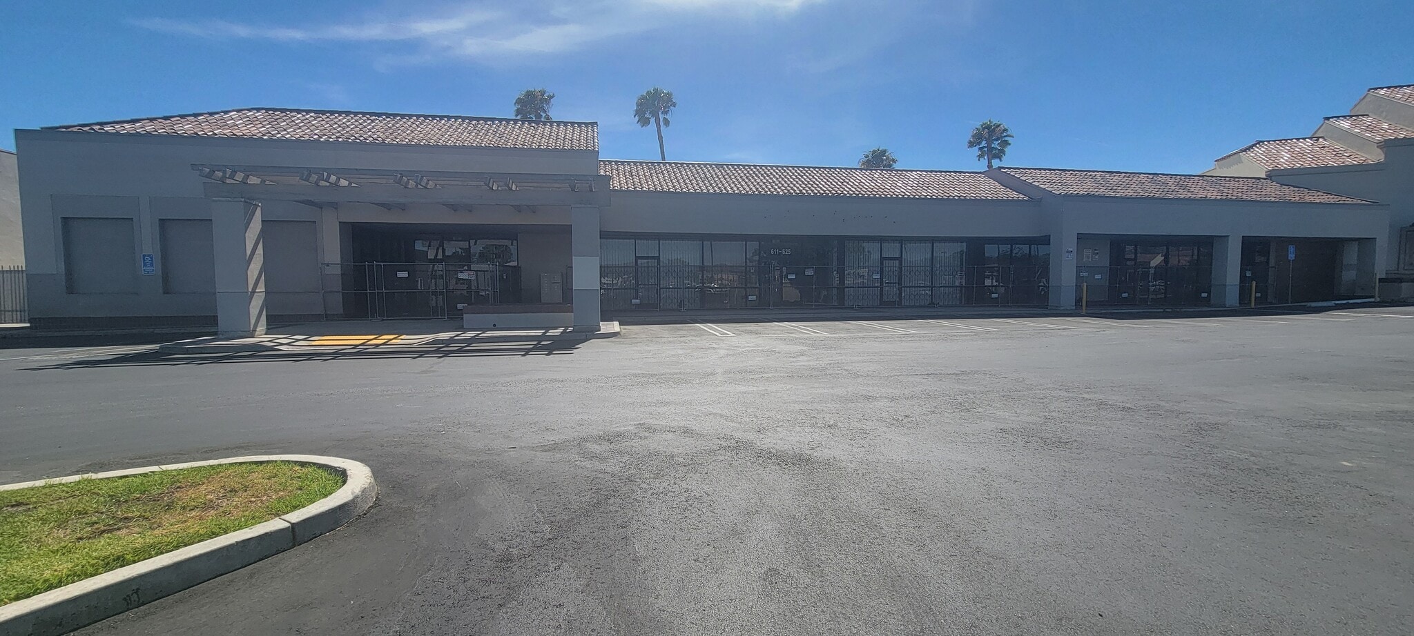 611-627 N Broadway, Escondido, CA for Rent