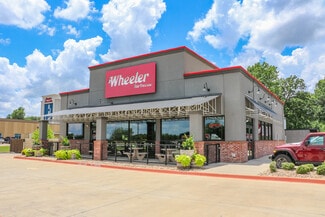 Denison, TX Restaurant - 211 N US Highway 75