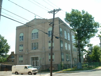 Trenton, NJ Schools - 411 Adeline St