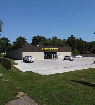Shelburn, IN Freestanding - 312 E Jackson St