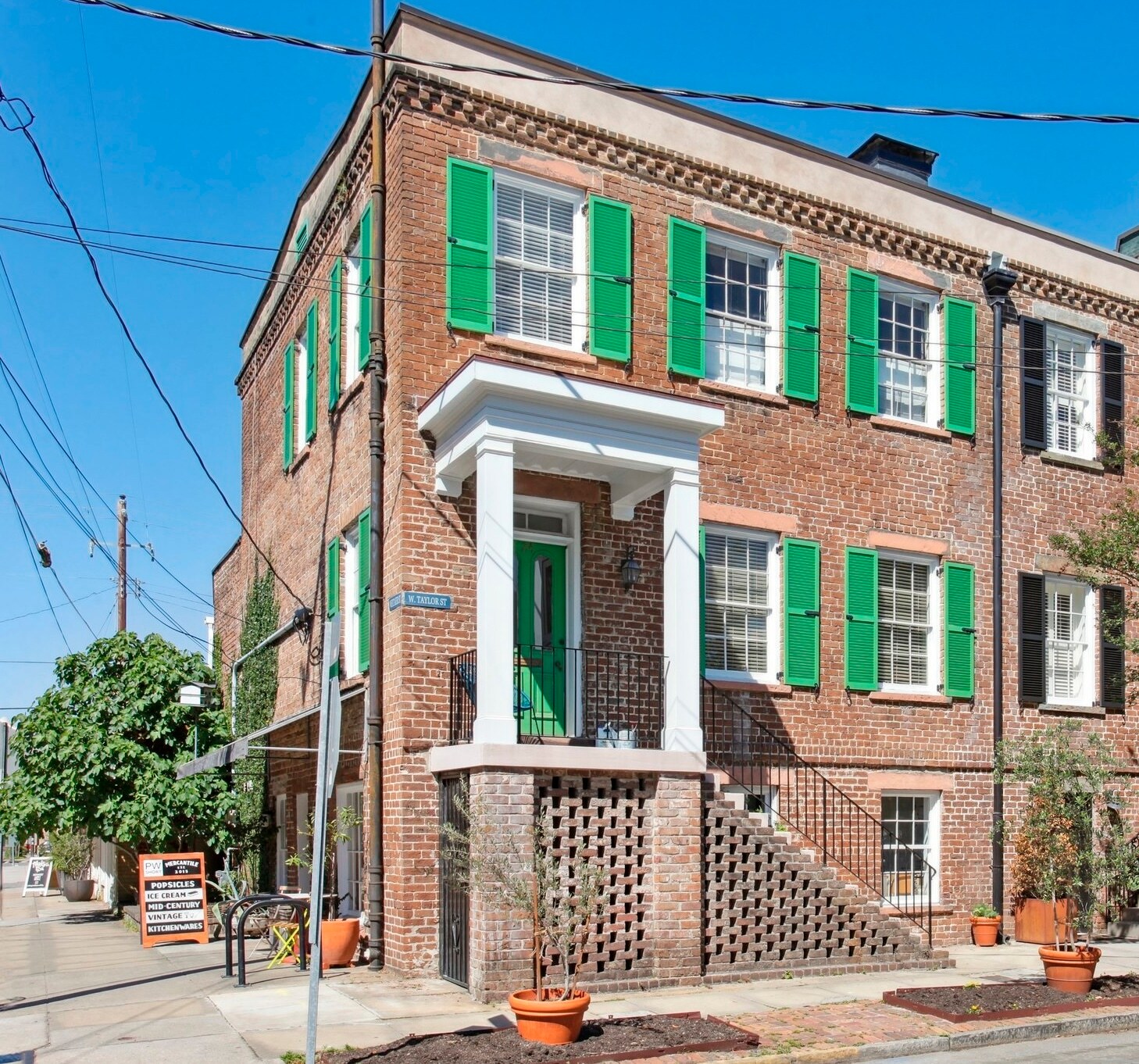 24 W Taylor St, Savannah, GA for Sale