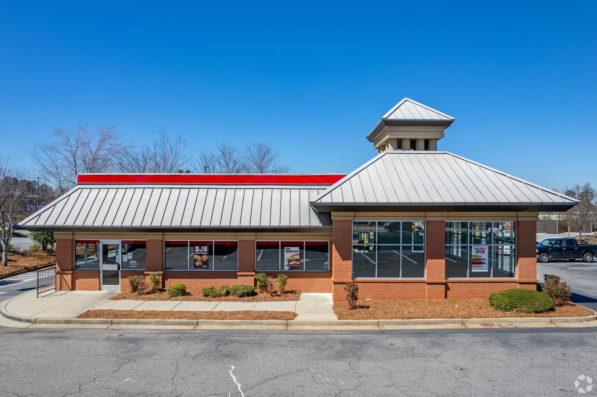890 N Main St, Alpharetta, GA for Rent