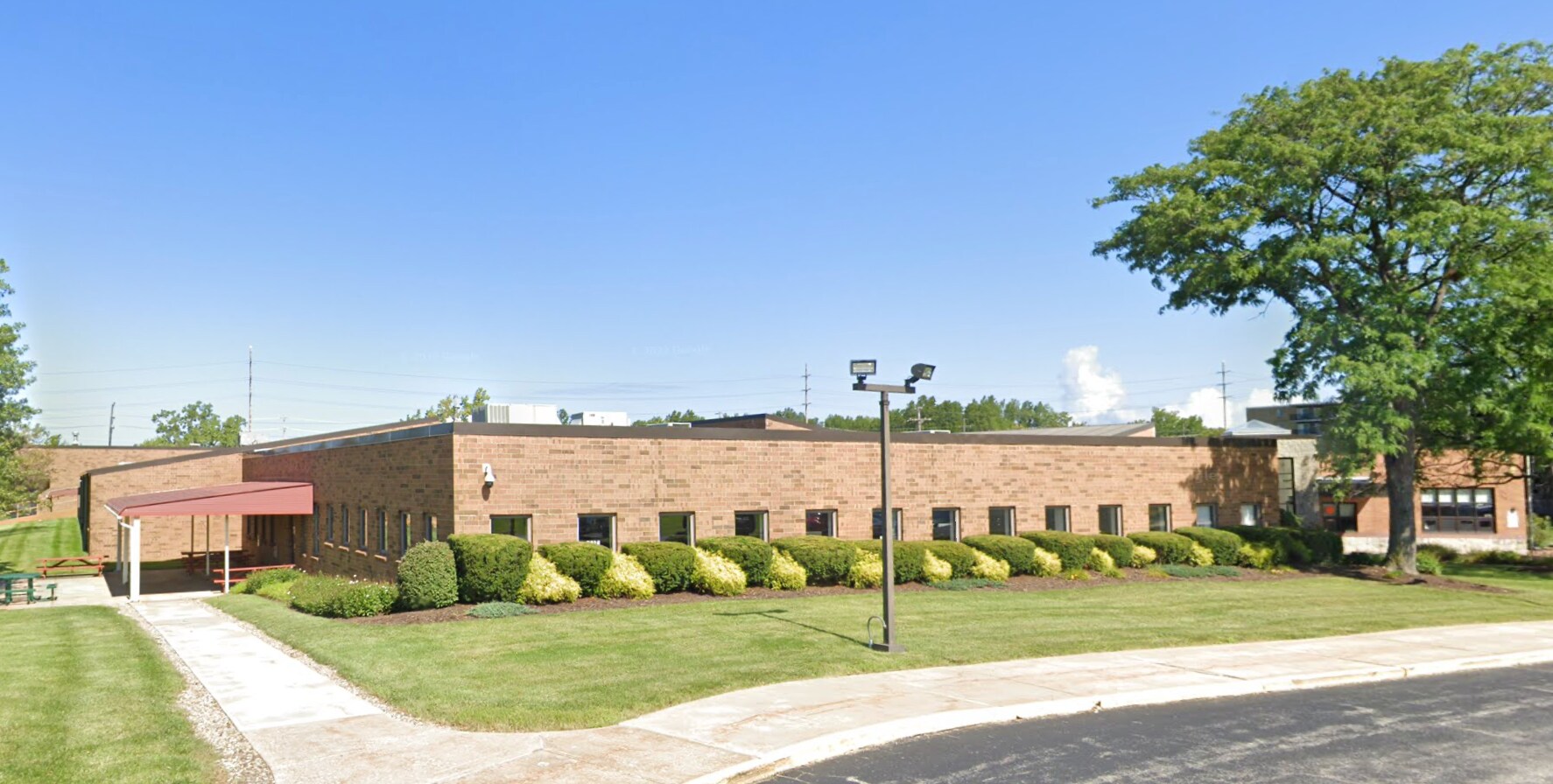 1490 E 191st St, Euclid, OH for Rent