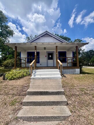 Deland, FL undefined - 490 N Spring Garden Ave Deland, FL undefined - 490 N Spring Garden Ave