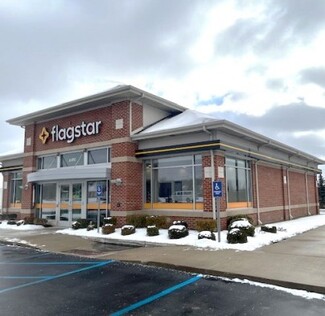 White Lake, MI Bank - 6490 Highland Rd