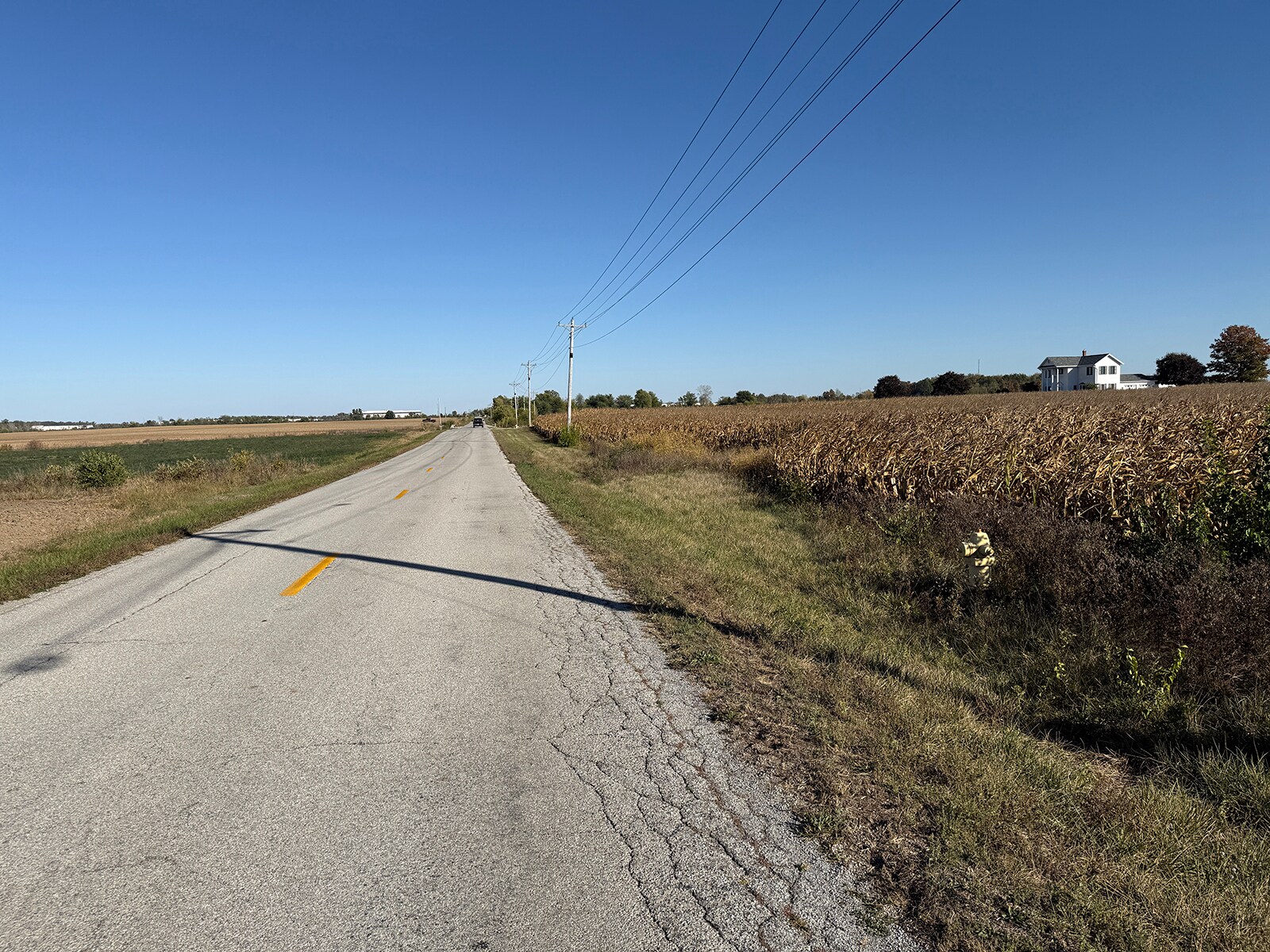 4305 PLEASANT CENTER Rd, Yoder, IN for Sale